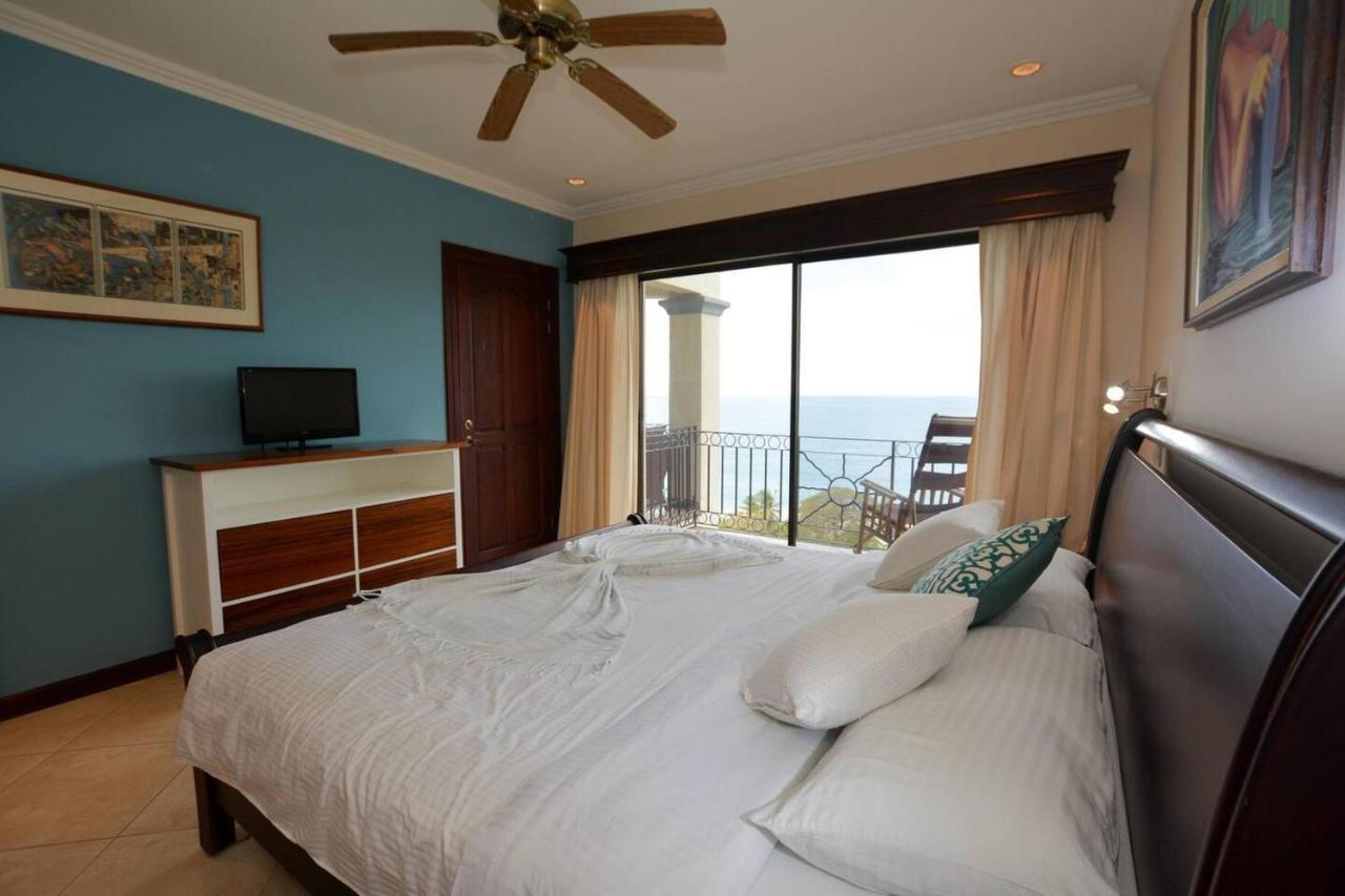 Villa Exquisitely Decorated 5Th-Floor Aerie With Views Of Two Bays In Flamingo Playa Flamingo Exterior foto